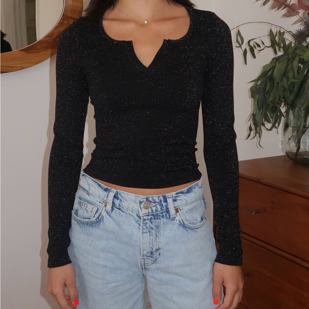 Elegant Black Glitter Long Sleeve Top